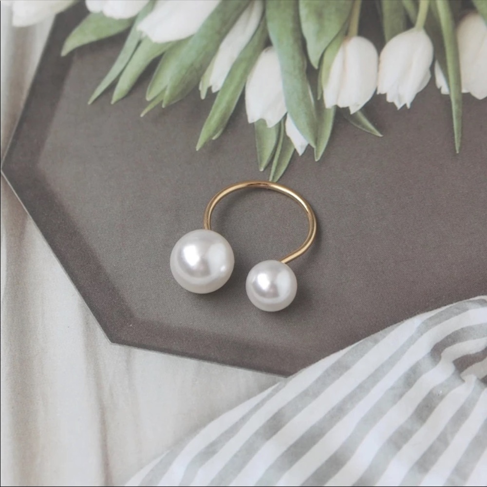 "Lover of Pearls" Adjustable Luxury Minimalist Dainty Designer Gift EverydayRing - Picture 6 of 8